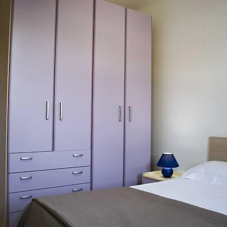 Apartment In Via Schipa Pescoluse